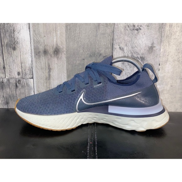 Nike React Infinity Run
Flyknit Running Walking Shoes Navy Blue Men Size 8 ~READ main image 8
